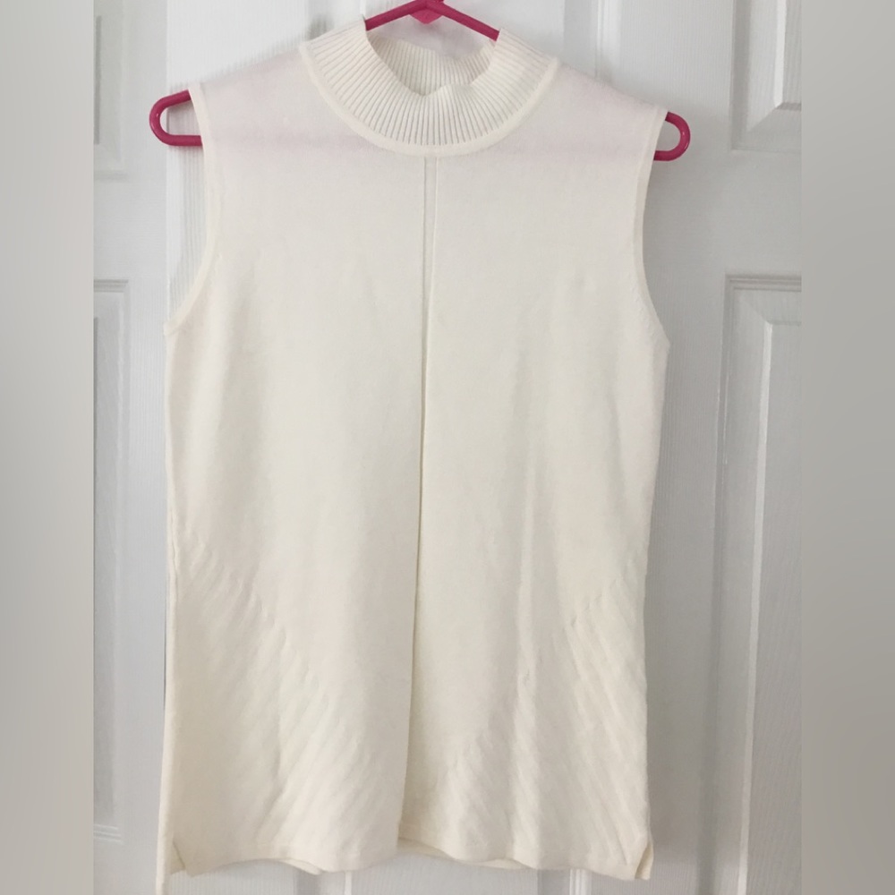 Sleeveless top